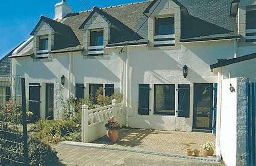Lovely Home In Cadouarn With Wifi Sene Room photo
